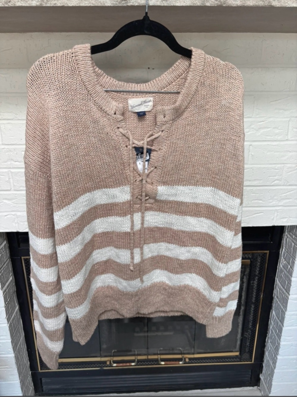 Universal Thread Lace-Up Striped Crewneck Sweater in Beige and White